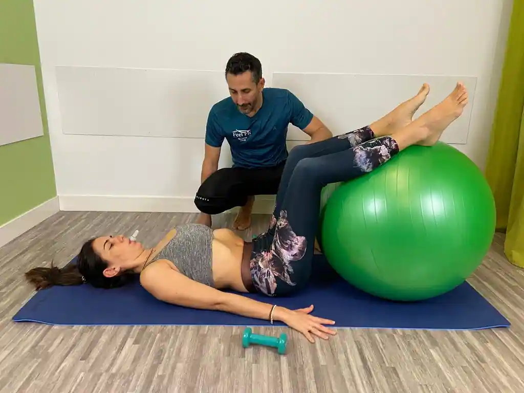 Método Tad entrenamiento de la musculatura abdominal y del suelo pélvico. Evita la incontinencia o problemas de suelo pélvico en el parto y el postparto.